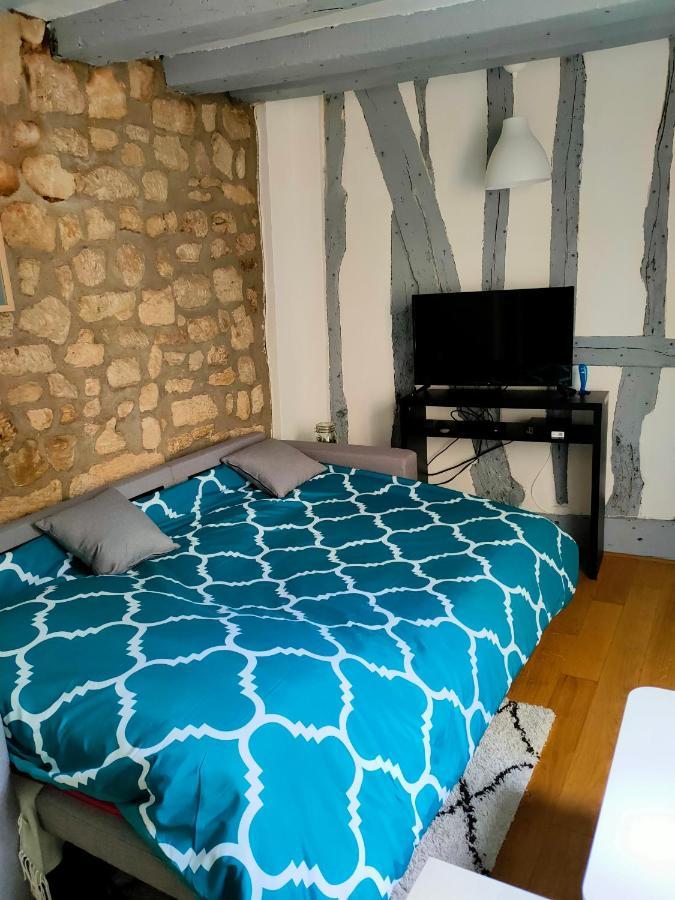 Studio Charme Haut-Marais Париж Экстерьер фото